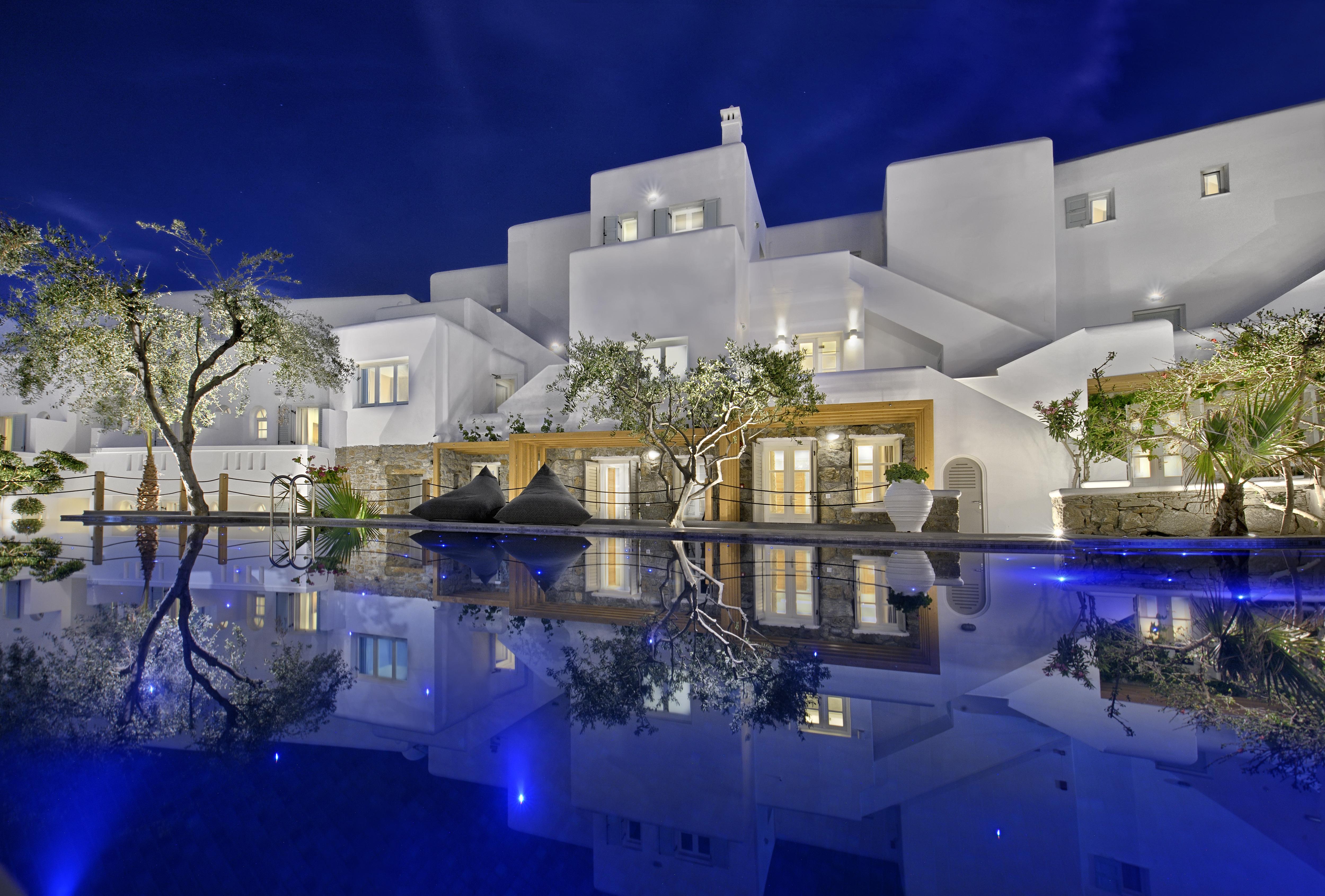 Petinos Hotel Platys Gialos  Exterior photo