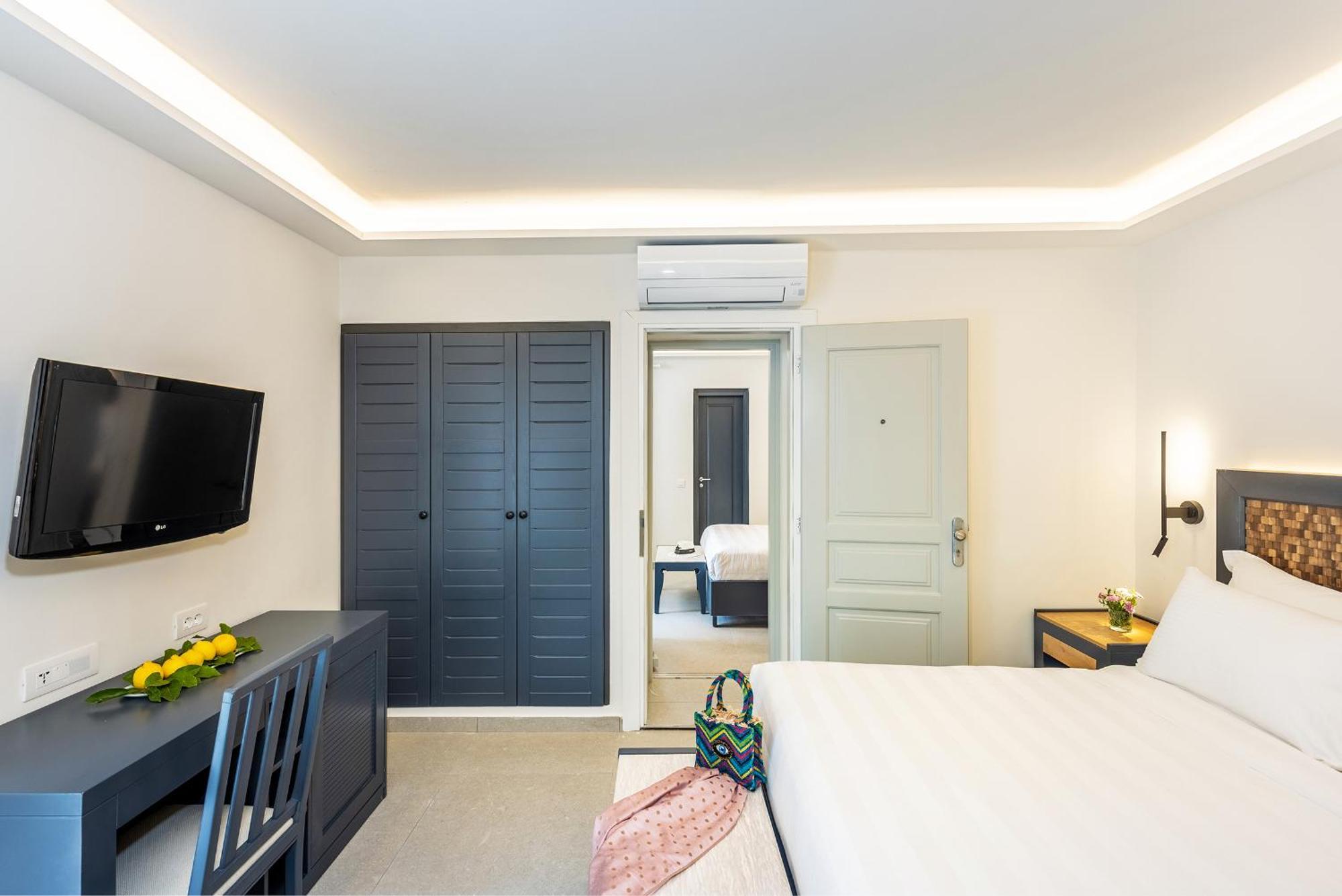 Petinos Hotel Platys Gialos  Room photo